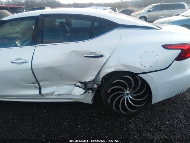 2017 NISSAN MAXIMA SV VIN: 1N4AA6AP0HC423242
