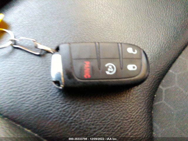 Jeep Compass Altitude 2019 3C4NJCBBXKT613946 Image 3