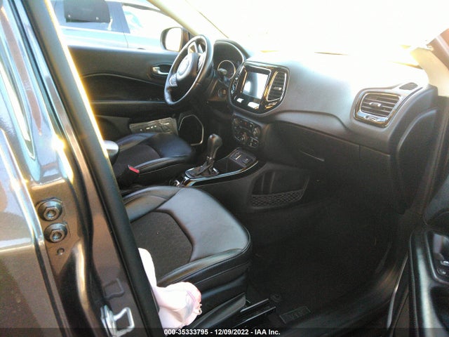Jeep Compass Altitude 2019 3C4NJCBBXKT613946 Image 6