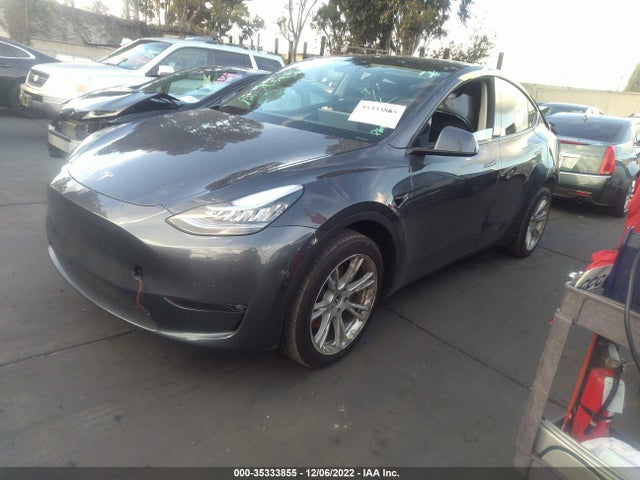 Tesla Model Y Long Range 2021 5YJYGDEE5MF269967 Image 2