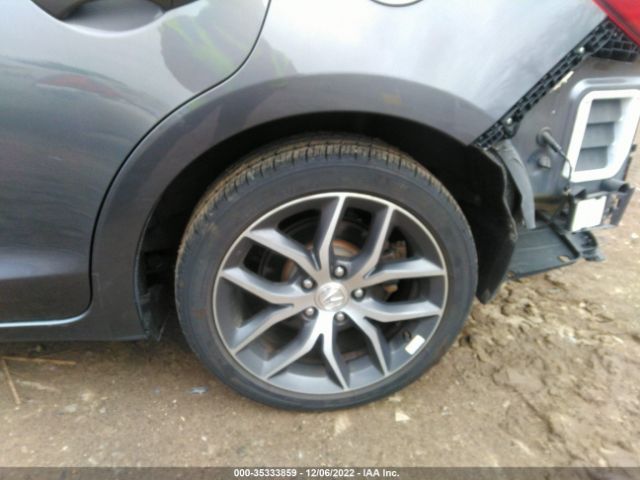 19UDE2F77KA000305 Acura Ilx Pkg