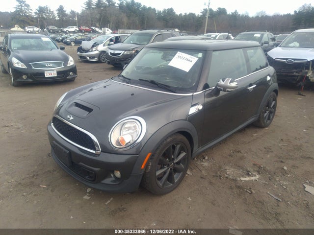 Mini COOPER HARDTOP 2011 WMWSV3C59BTY25228 Image 2