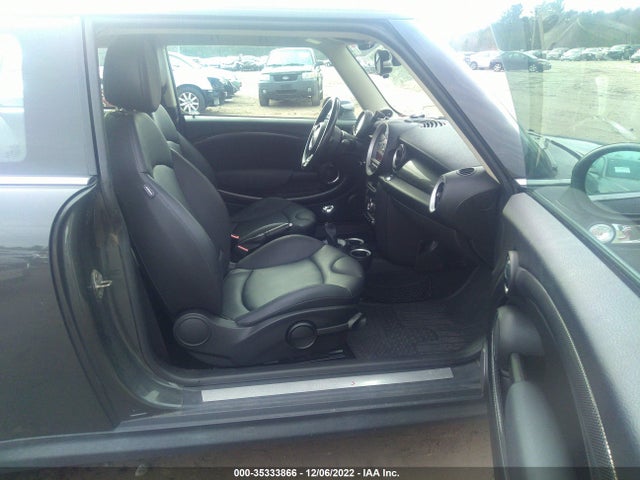 Mini COOPER HARDTOP 2011 WMWSV3C59BTY25228 Image 6
