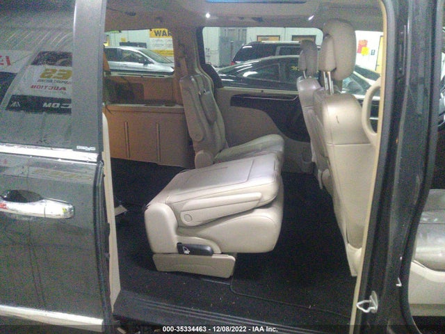 2C4RC1GG3CR208987 Chrysler Town & Country Limited