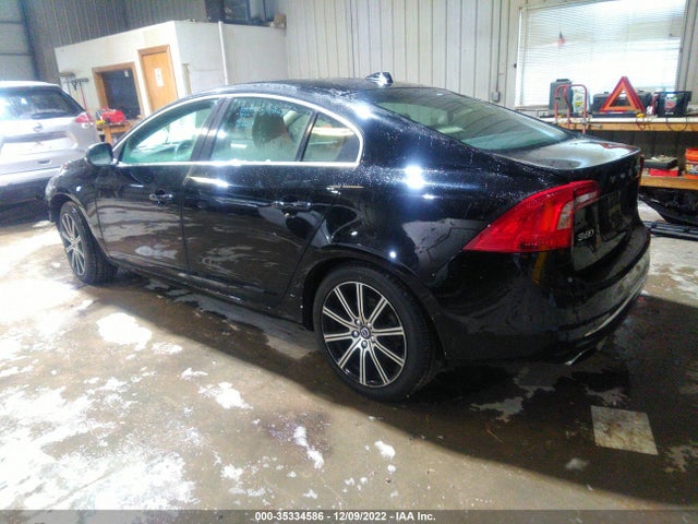 2017 Volvo S60, VIN: LYV402TM3HB148671