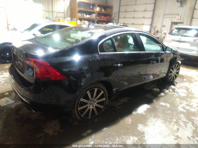 2017 Volvo S60, VIN: LYV402TM3HB148671