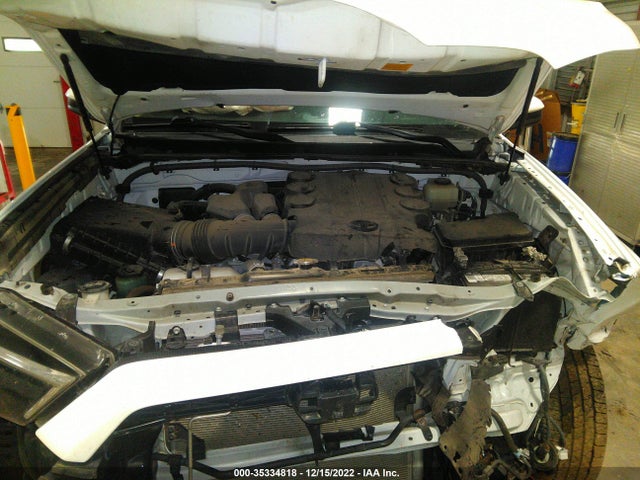 2015 Toyota 4Runner, VIN: JTEBU5JR2F5243680