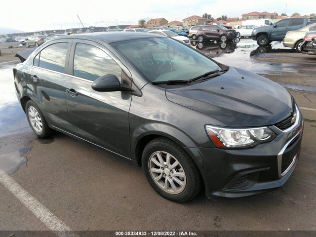 2018 Chevrolet Sonic, VIN: 1G1JD5SH2J4110317