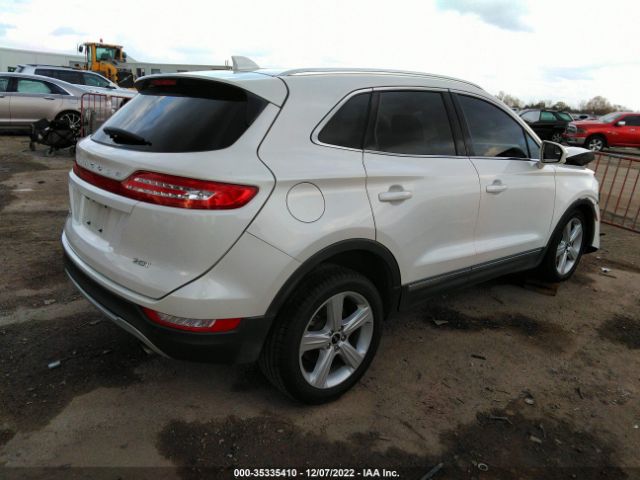 5LMCJ1C9XHUL52610 Lincoln Mkc Premiere