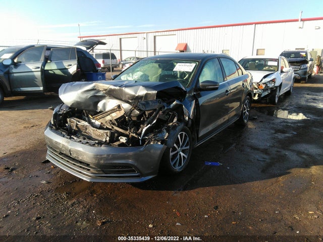 3VWDB7AJ5HM415493 Volkswagen Jetta 1.4t Se