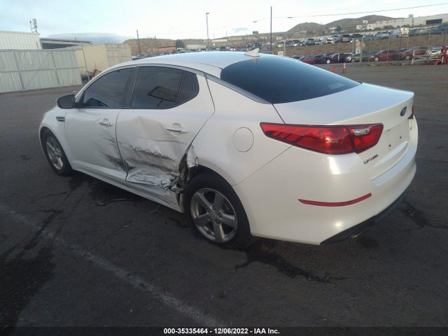 2015 Kia Optima, VIN: KNAGM4A72F5577434