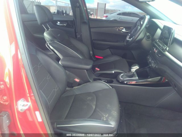 3KPF34AD3ME361391 KIA Forte Gt-line