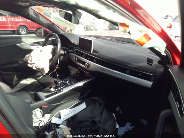 2017 Audi A4, VIN: WAUENAF4XHN035759