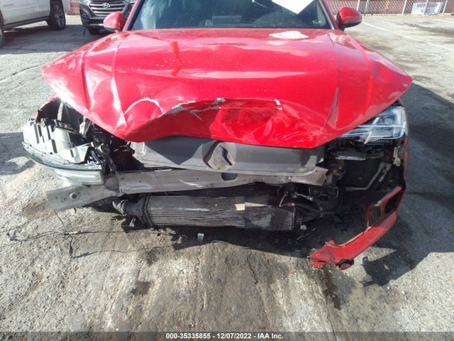 2017 Audi A4, VIN: WAUENAF4XHN035759