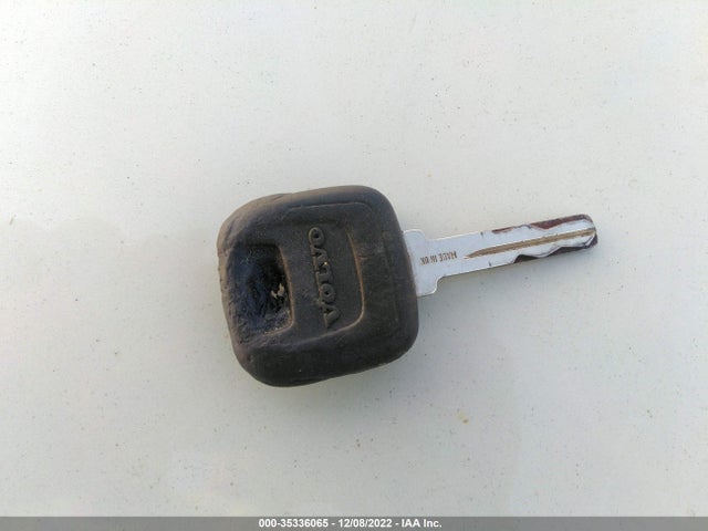 2003 VOLVO V70 2.5L TURBO XC70 VIN: YV1SZ59H131103263