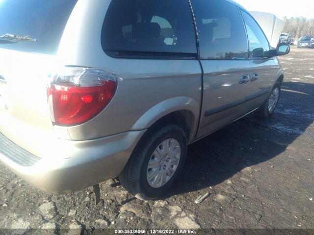 1C4GP45R75B231496 Chrysler Town & Country