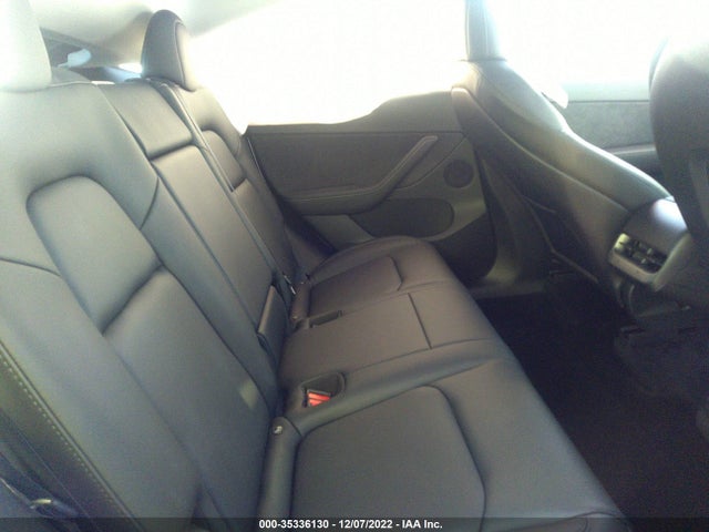 Tesla Model Y Long Range 2022 7SAYGDEE0NF453394 Image 8