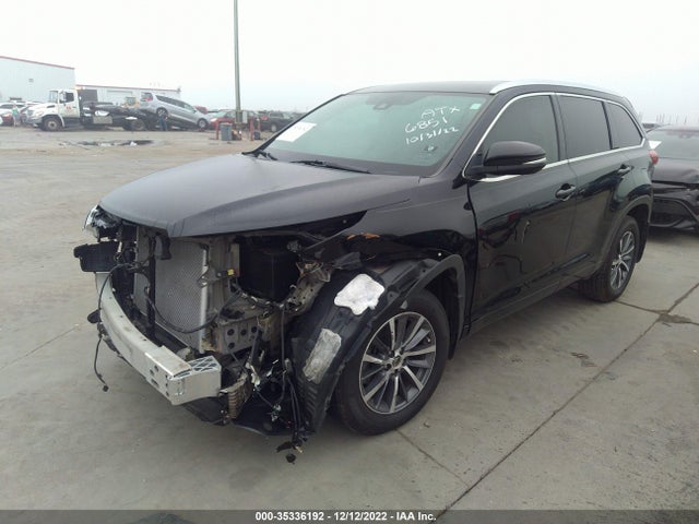 2018 TOYOTA HIGHLANDER SE/XLE VIN: 5TDJZRFH9JS840725