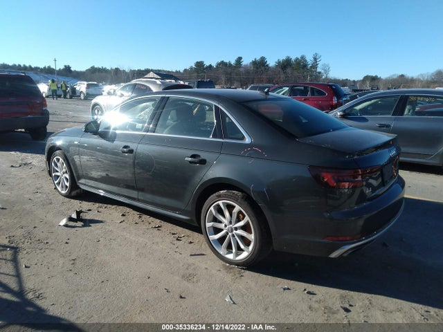 2019 Audi A4, VIN: WAUENAF44KA074359