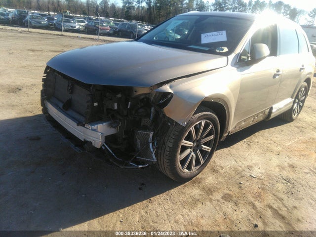 WA1VAAF72HD044433 Audi Q7 Prestige
