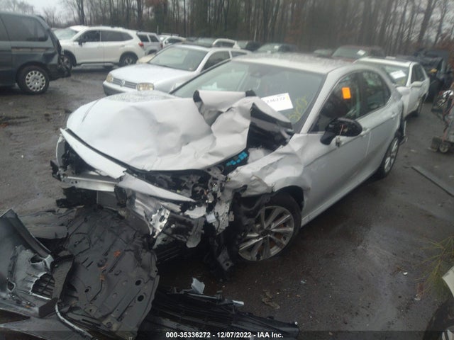 Toyota CAMRY LE 2022 4T1C11AK7NU074530 Image 2