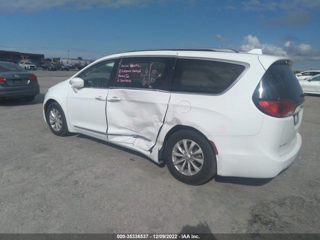 Chrysler Pacifica Touring L 2019 2C4RC1BG7KR539433 Image 3