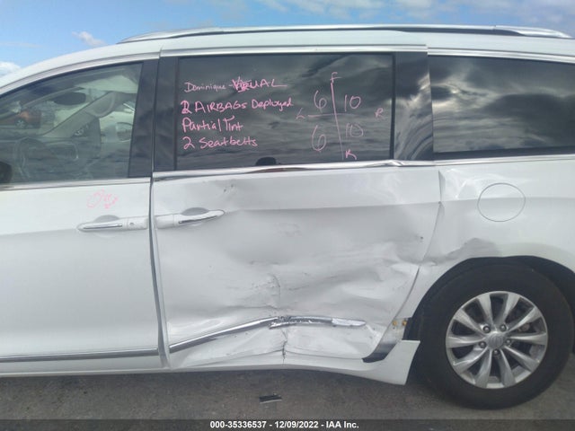 Chrysler Pacifica Touring L 2019 2C4RC1BG7KR539433 Image 6