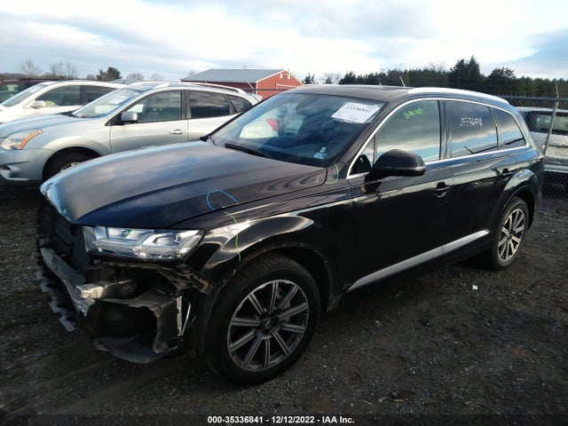 WA1LAAF78HD031239 Audi Q7 Premium Plus
