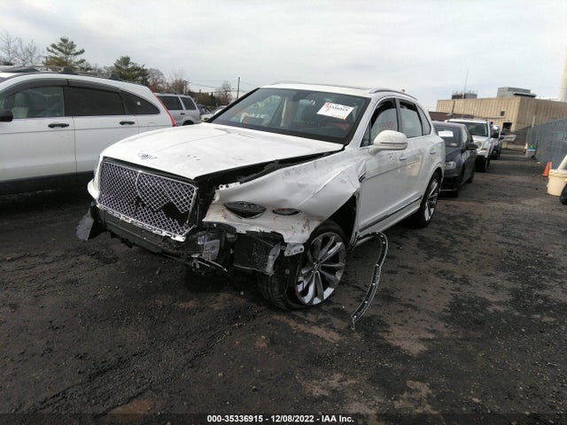 2021 Bentley Bentayga, VIN: SJAAM2ZV2MC038600