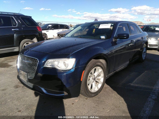 2015 Chrysler 300, VIN: 2C3CCAAG1FH893925