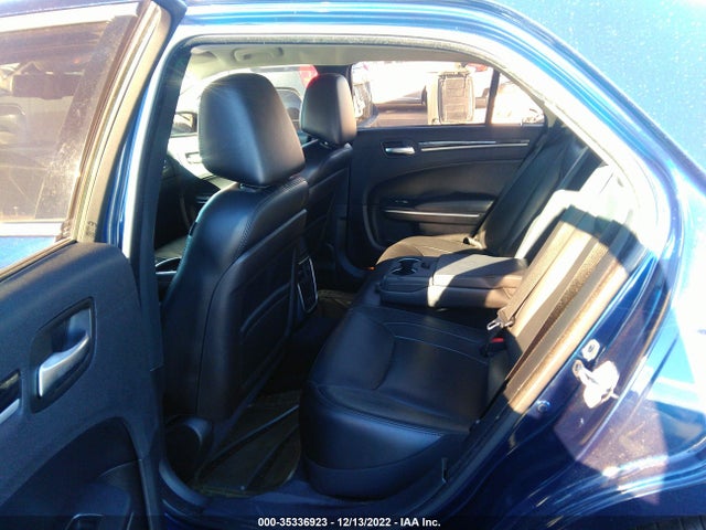 2015 Chrysler 300, VIN: 2C3CCAAG1FH893925