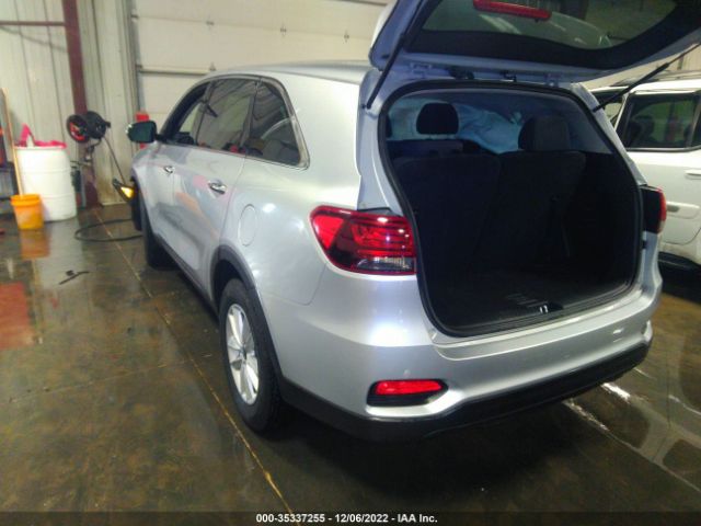 5XYPGDA57KG561417 KIA Sorento Lx V6