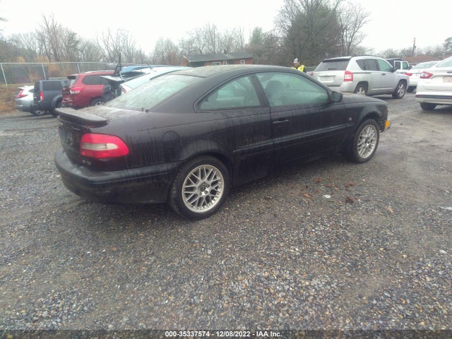 2002 VOLVO C70 VIN: YV1NK53DX2J031579