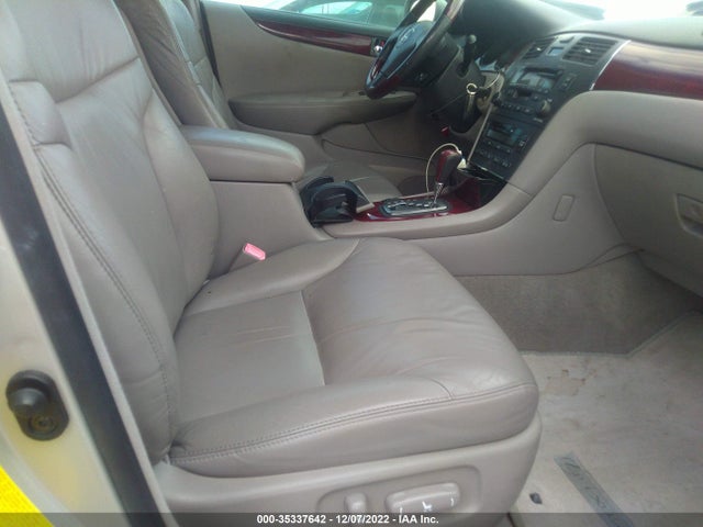 2004 LEXUS ES 330 VIN: JTHBA30G745018975