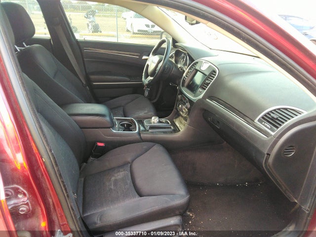 2C3CCAAG4KH500963 Chrysler 300 Touring