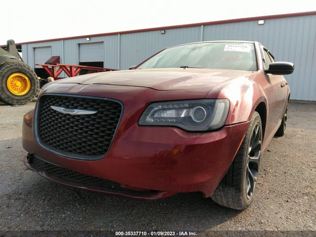 2C3CCAAG4KH500963 Chrysler 300 Touring