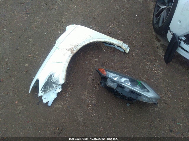 Nissan ROGUE S 2018 JN8AT2MT1JW463795 Image 4