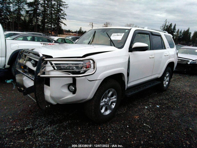 Toyota 4RUNNER SR5 2016 JTEBU5JR0G5296704 Image 2
