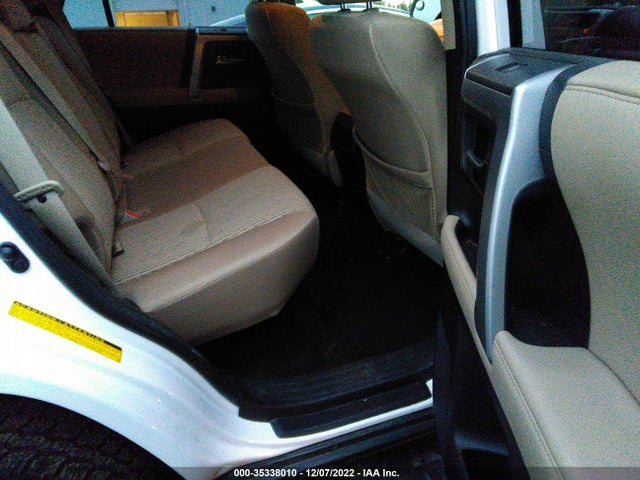 Toyota 4RUNNER SR5 2016 JTEBU5JR0G5296704 Image 9