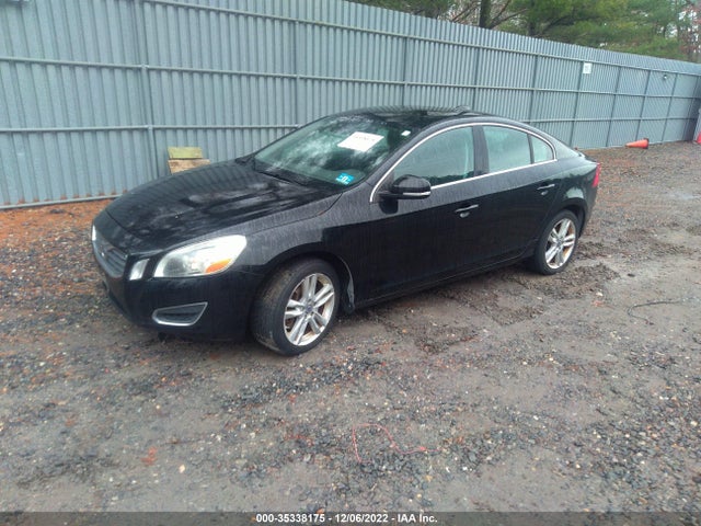 Volvo S60 2013 YV1612FS0D1209891 Image 2