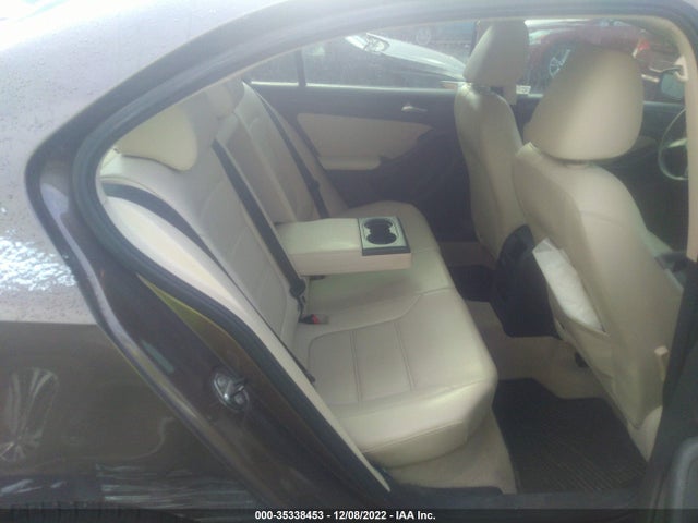 2014 VOLKSWAGEN JETTA SEDAN SE VIN: 3VWD07AJ6EM268036