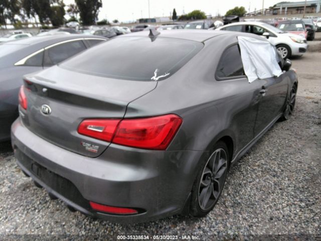 KNAFZ6A37E5226975 KIA Forte Koup Sx