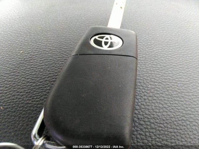 2020 Toyota RAV4, VIN: JTMMWRFV0LD064673