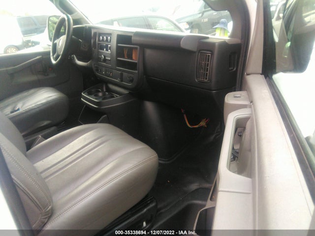 2018 Chevrolet Express, VIN: 1GCWGBFP7J1244827