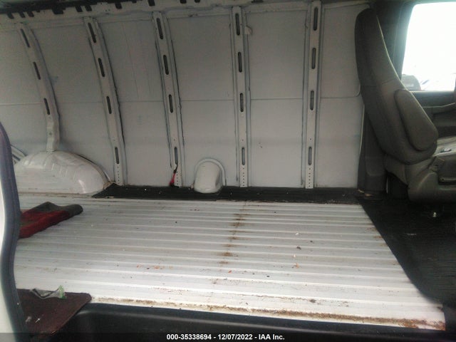 2018 Chevrolet Express, VIN: 1GCWGBFP7J1244827