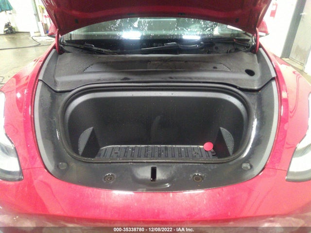 Tesla Model Y Long Range 2021 5YJYGDEE6MF102341 Image 11