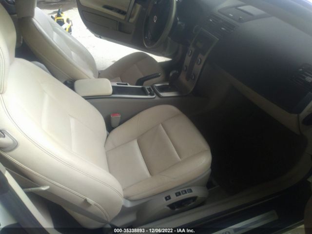 YV1672MCXAJ092617 Volvo C70