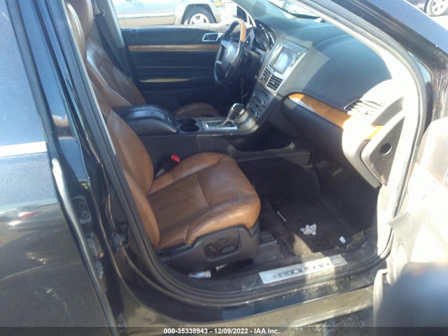 Lincoln MKT 2010 2LMHJ5FR0ABJ08721 Image 7