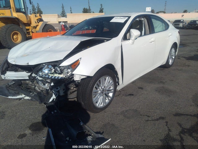 Lexus ES 350 2014 JTHBK1GG5E2122925 Image 2