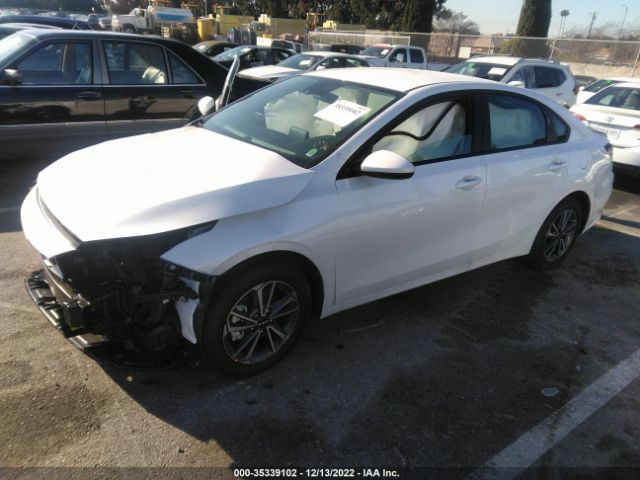 3KPF24AD4PE555516 KIA Forte Lxs